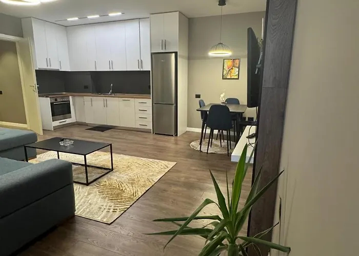 Prayla Luxury At Delijorgji 地拉那